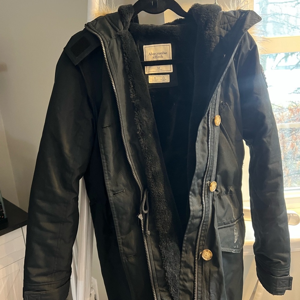 Abercrombie & Fitch Black Puffer Jacket with Gold Accents